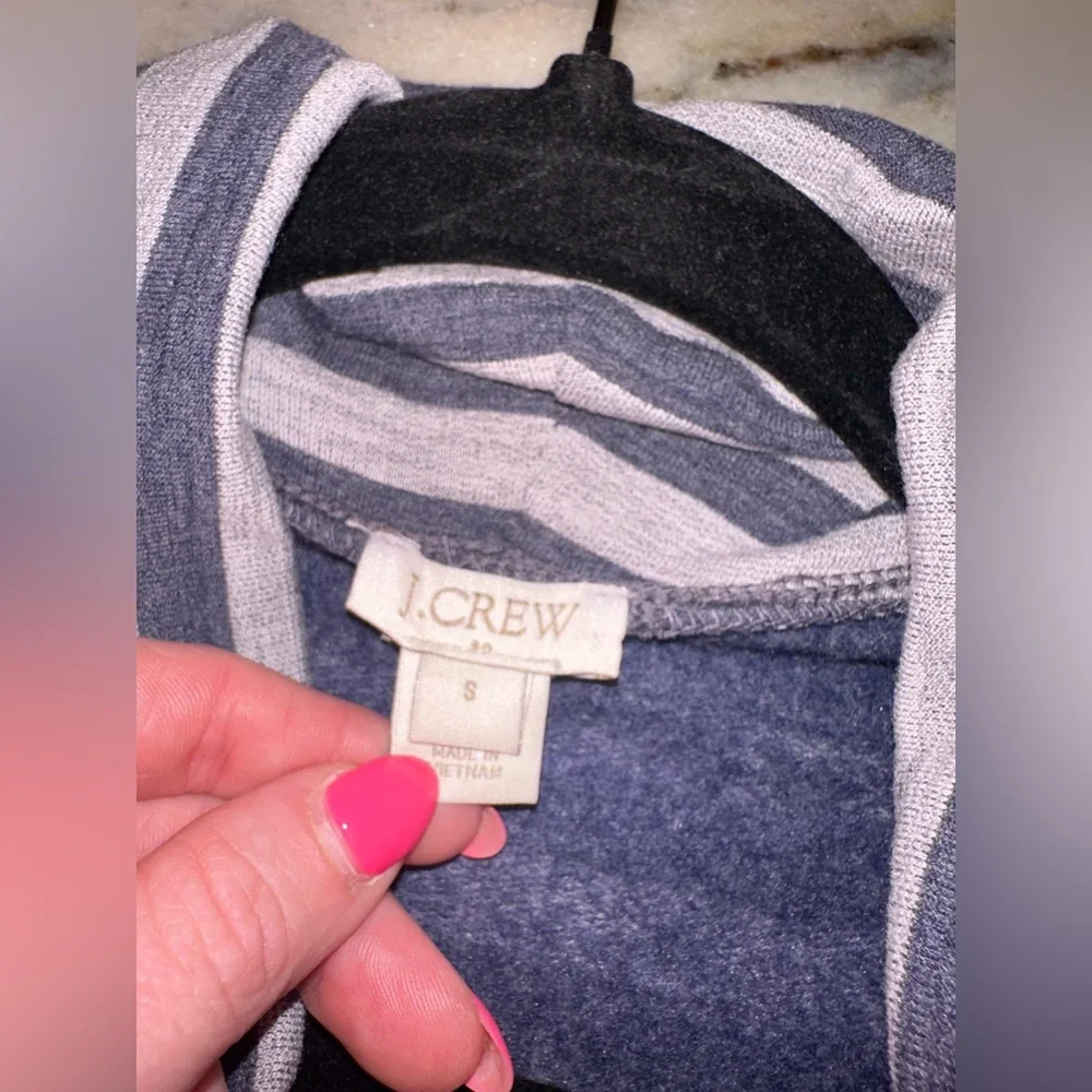 EUC J. Crew Size Small Womens Gray and Blue  Cowl‎ Neck Sweater